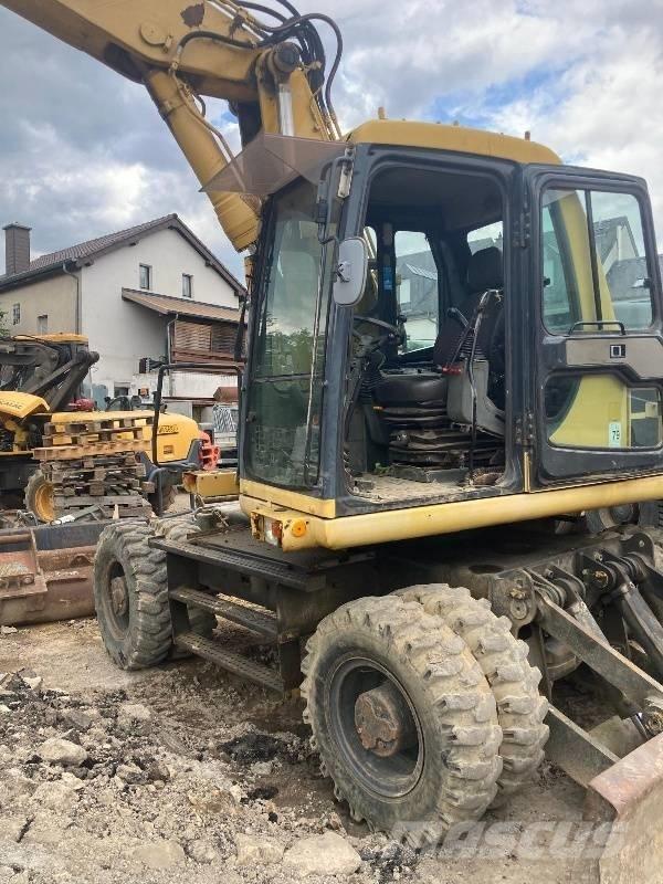 Komatsu PW 170 ES-6K Εκσκαφείς με τροχούς - λάστιχα