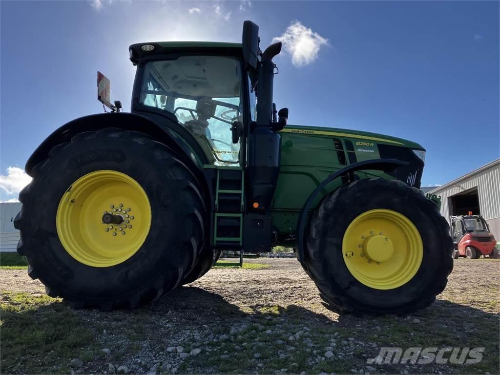 John Deere 6250R Τρακτέρ