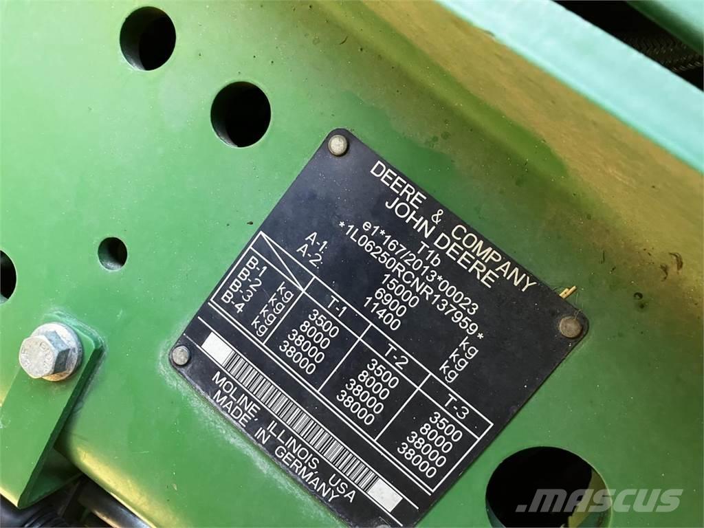 John Deere 6250R Τρακτέρ