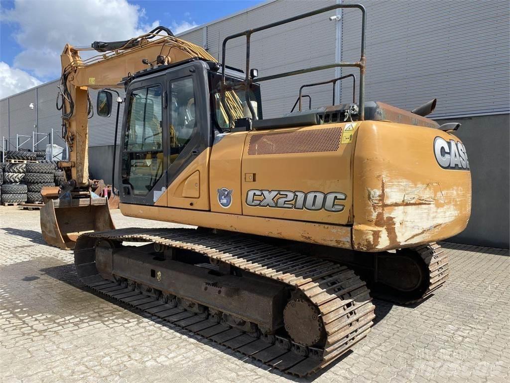 CASE CX210 Εκσκαφείς με ερπύστριες