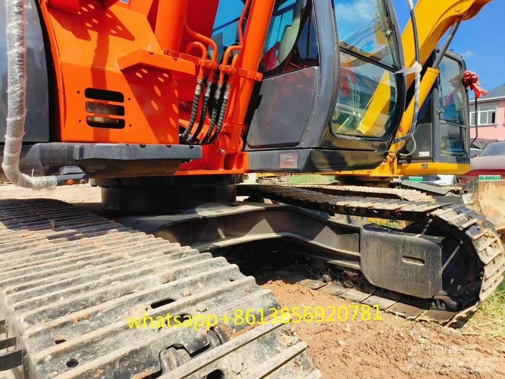 Hitachi ZX 135 US Εκσκαφείς με ερπύστριες