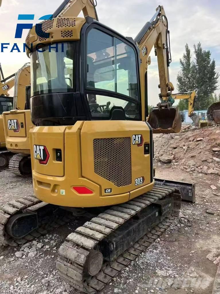 CAT 303 Εκσκαφείς με ερπύστριες