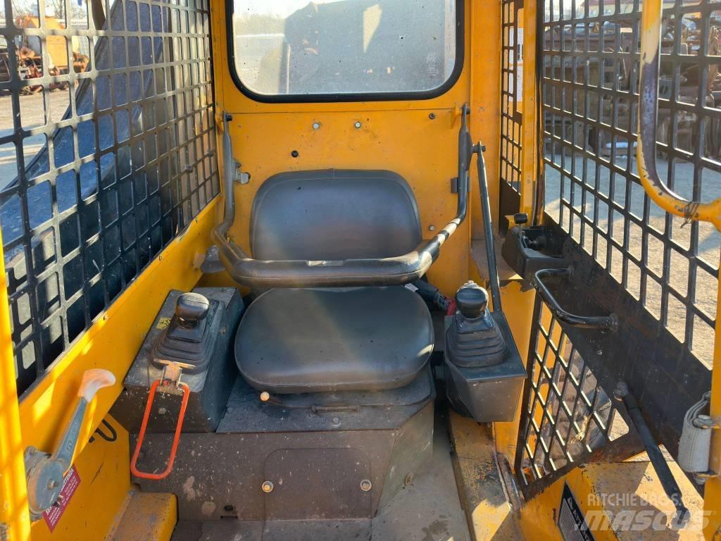 JCB 165 Φορτωτάκια