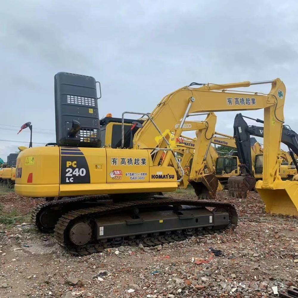 Komatsu PC 240 Εκσκαφείς με ερπύστριες