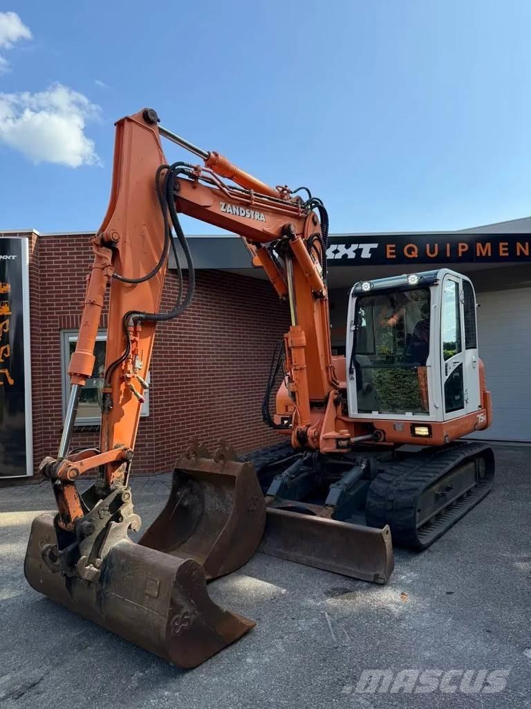 Doosan S75-V Εκσκαφείς με ερπύστριες