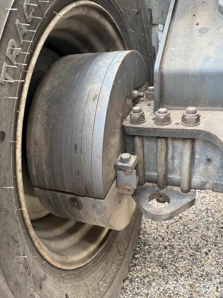 Lännen 8600 i Εκσκαφείς Φορτωτές τύπου JCB