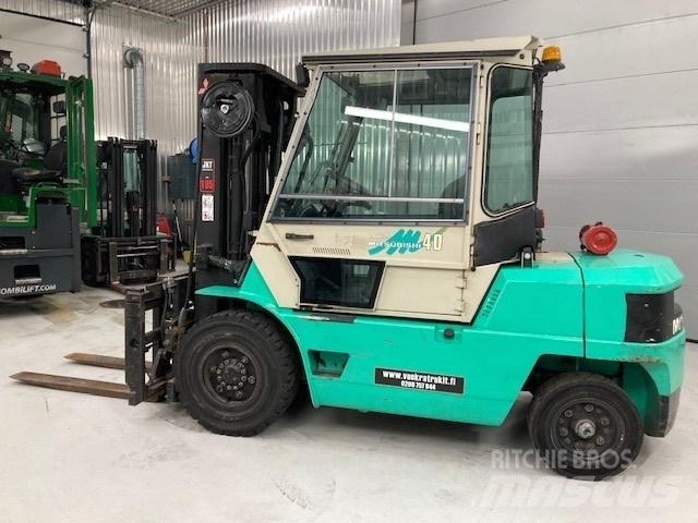 Mitsubishi FD40 Πετρελαιοκίνητα Κλαρκ