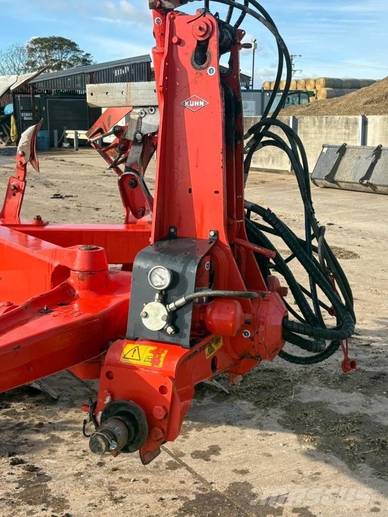 Kuhn MULTIMASTER 183 Αναστρεφόμενα άροτρα