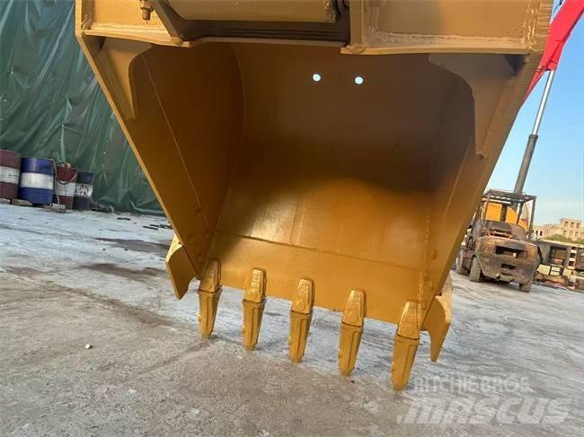 CAT 320 B Εκσκαφείς με ερπύστριες