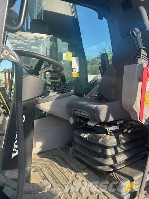 Volvo EW 220 E Εκσκαφείς με τροχούς - λάστιχα