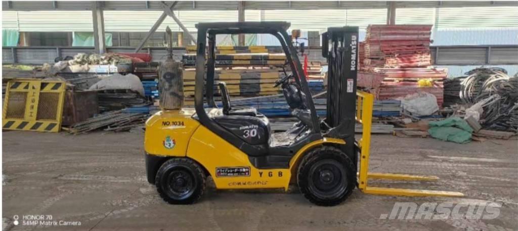 Komatsu FD 30 T-14 Πετρελαιοκίνητα Κλαρκ
