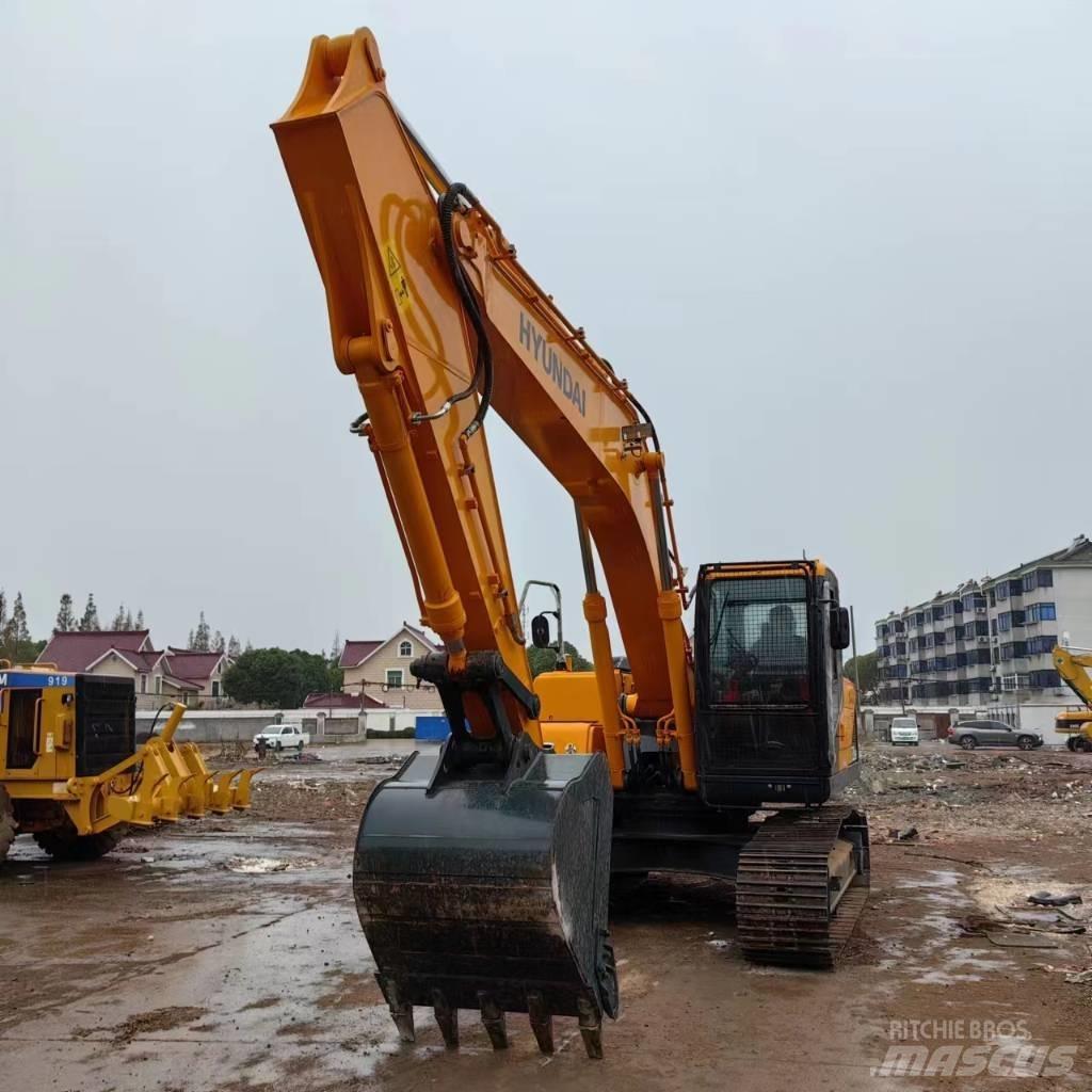 Hyundai R220LC-9 Εκσκαφείς με ερπύστριες