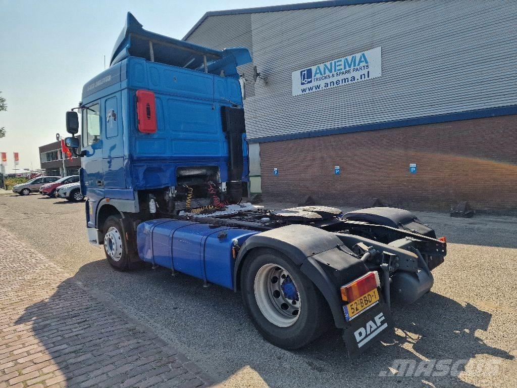DAF XF105.460 Τράκτορες