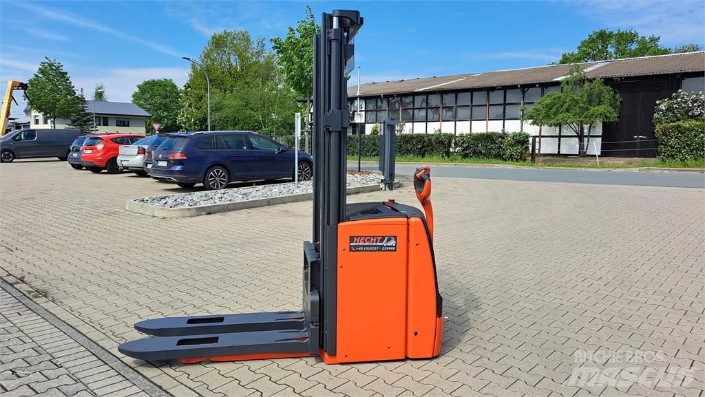 Linde L20 Παλετοφόρα πεζού χειριστή με ιστό