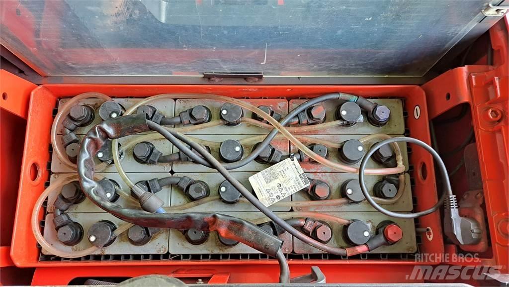 Linde L20 Παλετοφόρα πεζού χειριστή με ιστό