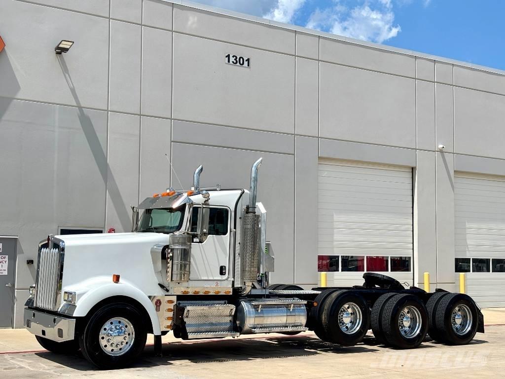 Kenworth W 900 Τράκτορες