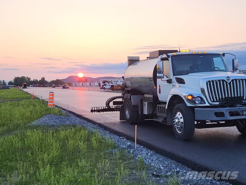 LeeBoy MAXIMIZER 3B Φορτηγά-Μπετονιέρες