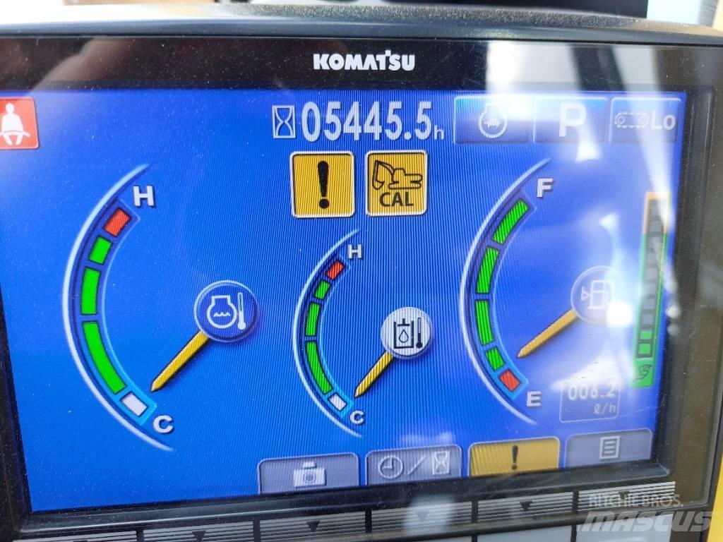 Komatsu PC210LCI-10 Εκσκαφείς με ερπύστριες