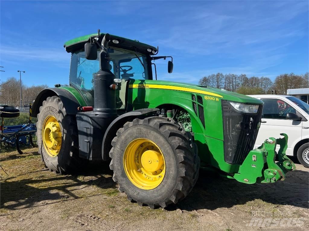 John Deere 8320 R Τρακτέρ