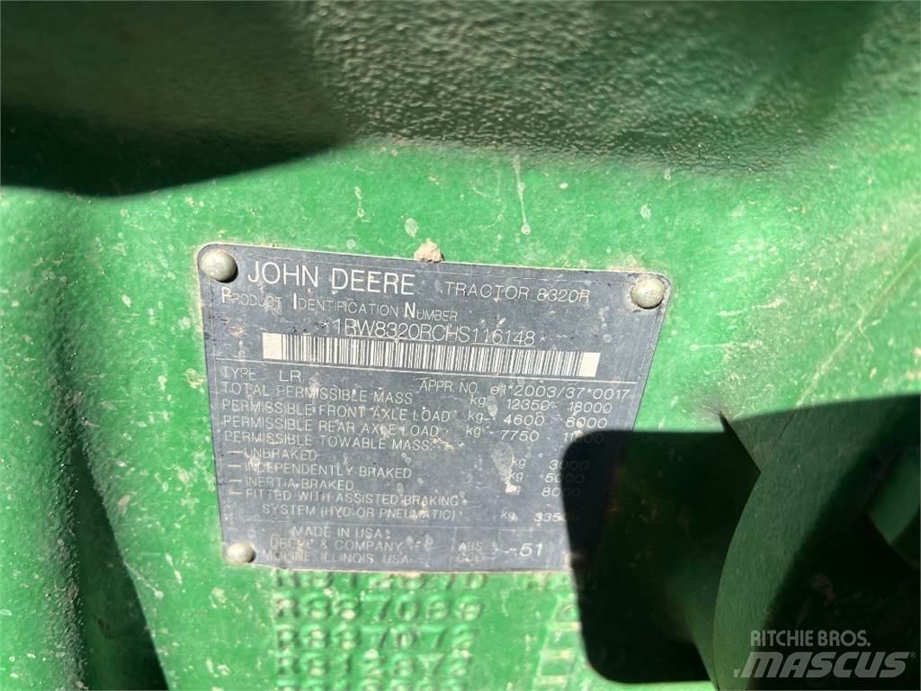 John Deere 8320 R Τρακτέρ