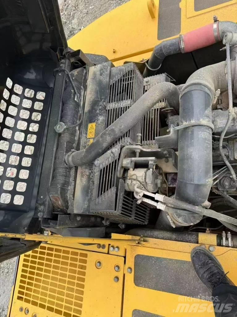 Komatsu PC 350 Εκσκαφείς με ερπύστριες