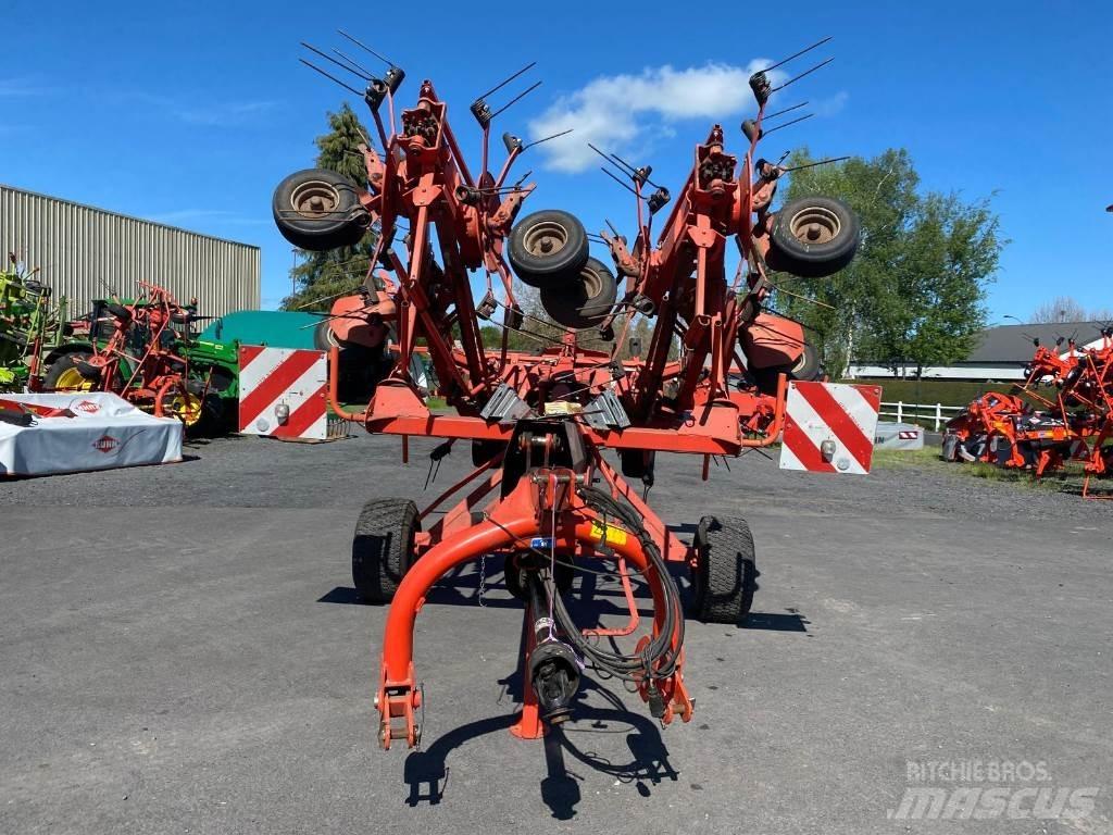Kuhn GF8702T Τσουγκράνες και χορτοξηραντικές μηχανές