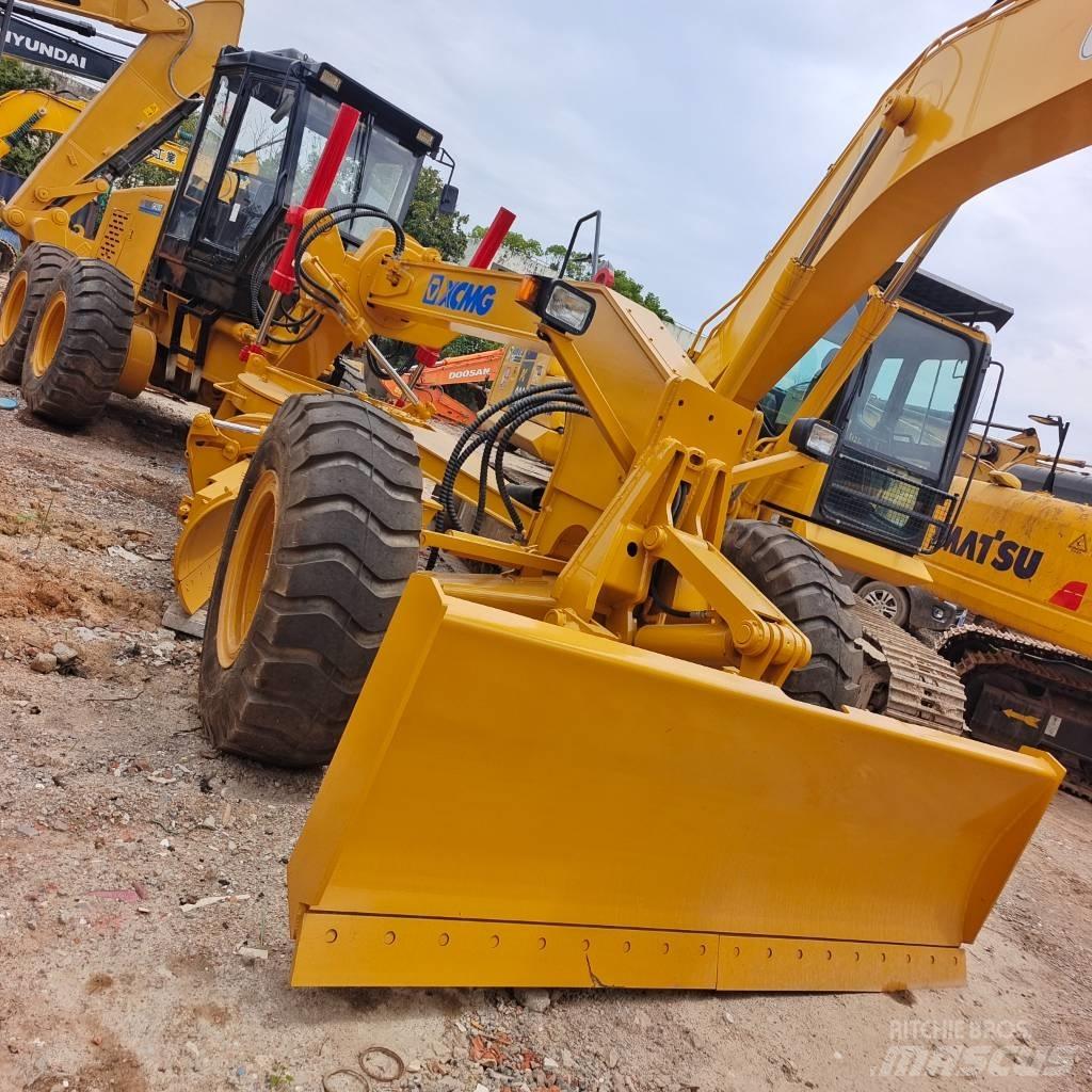 XCMG GR 215 Γκρέιντερς
