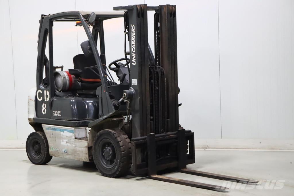 Nissan U1D2A20LQ Περονοφόρα ανυψωτικά κλαρκ με φυσικό αέριο LPG