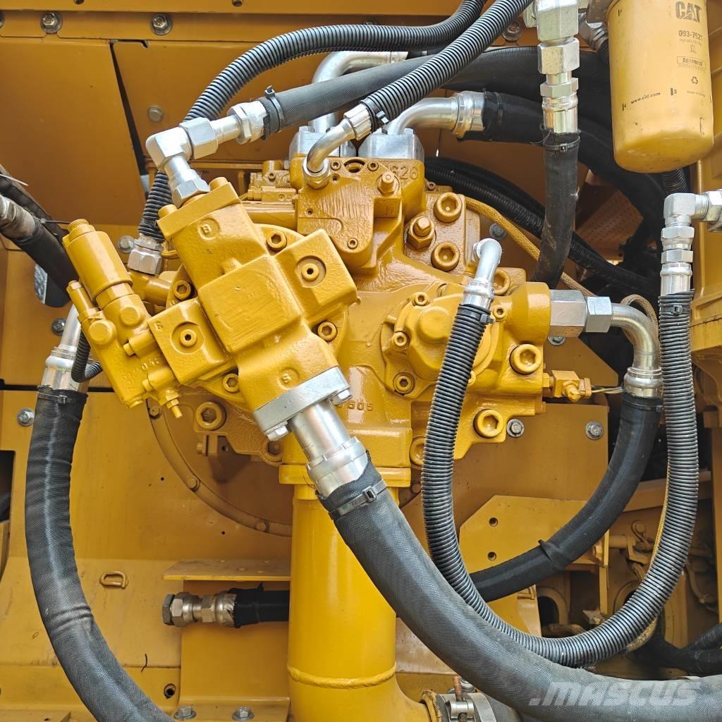 CAT 336D2 Εκσκαφείς με ερπύστριες