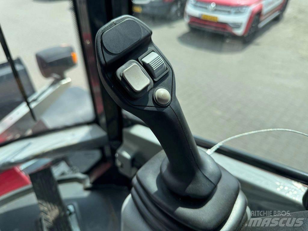 Yanmar V120 Φορτωτές με λάστιχα (Τροχοφόροι)