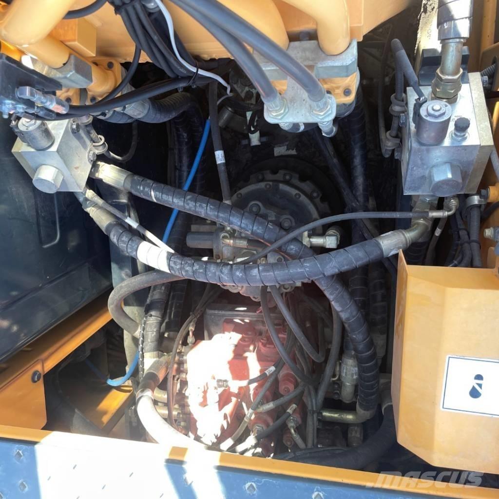 Hyundai HX220L Εκσκαφείς με ερπύστριες
