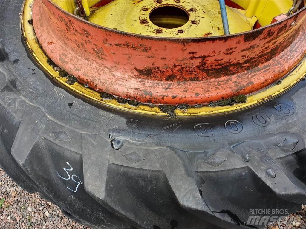 Goodyear 136-38 x2 Ελαστικά και ζάντες