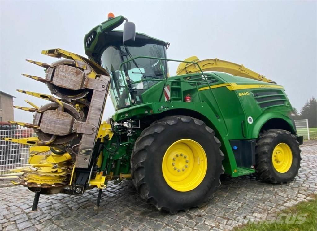 John Deere 8400i Μηχανές χορτονομής