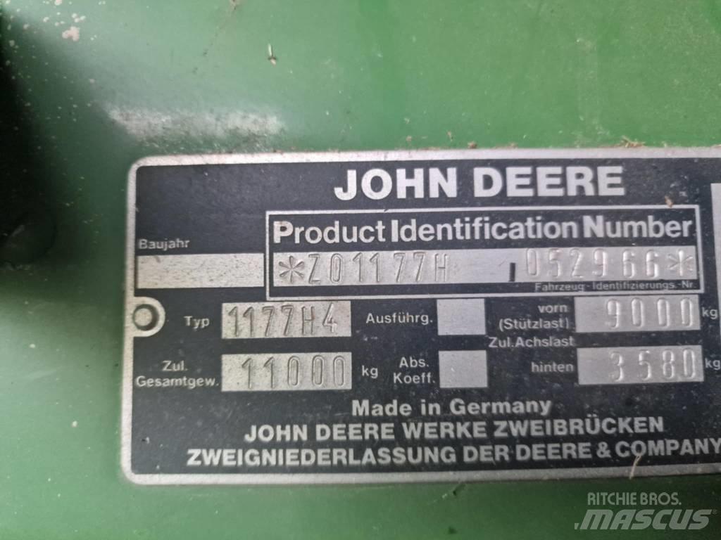 John Deere 1177 Θεριζοαλωνιστικές μηχανές