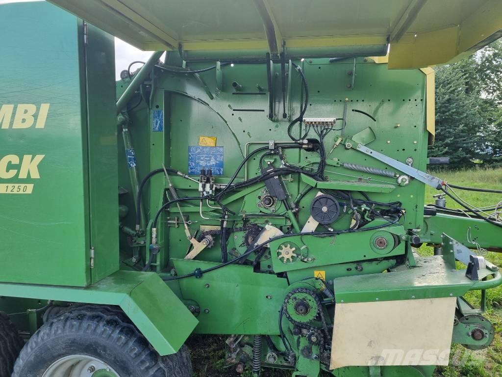 Krone Comprima F125 Πρέσες κυλινδρικών δεμάτων