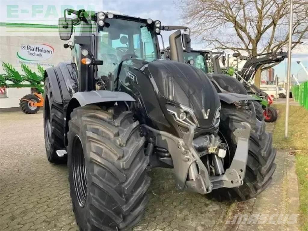 Valtra t 215a Τρακτέρ