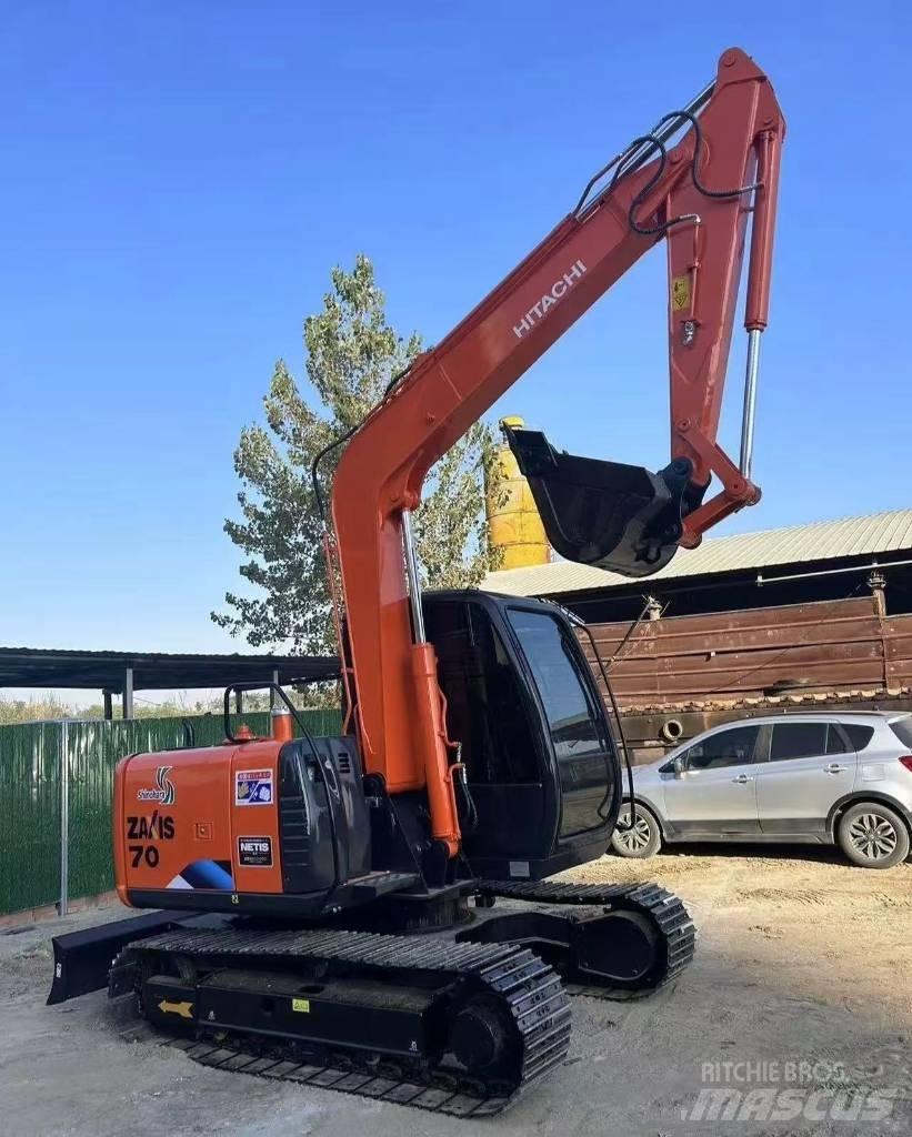 Hitachi 70 Εκσκαφείς με ερπύστριες