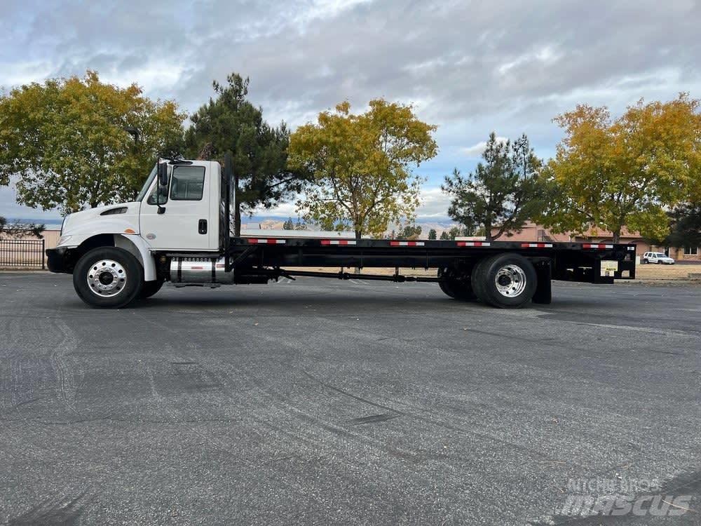 International 4300 Φορτηγά Kαρότσα με ανοιγόμενα πλαϊνά