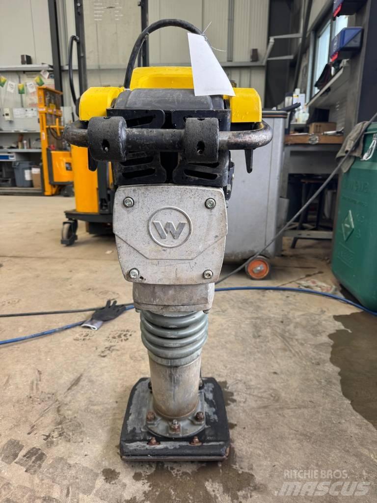 Wacker Neuson BS50-2 Κόπανοι