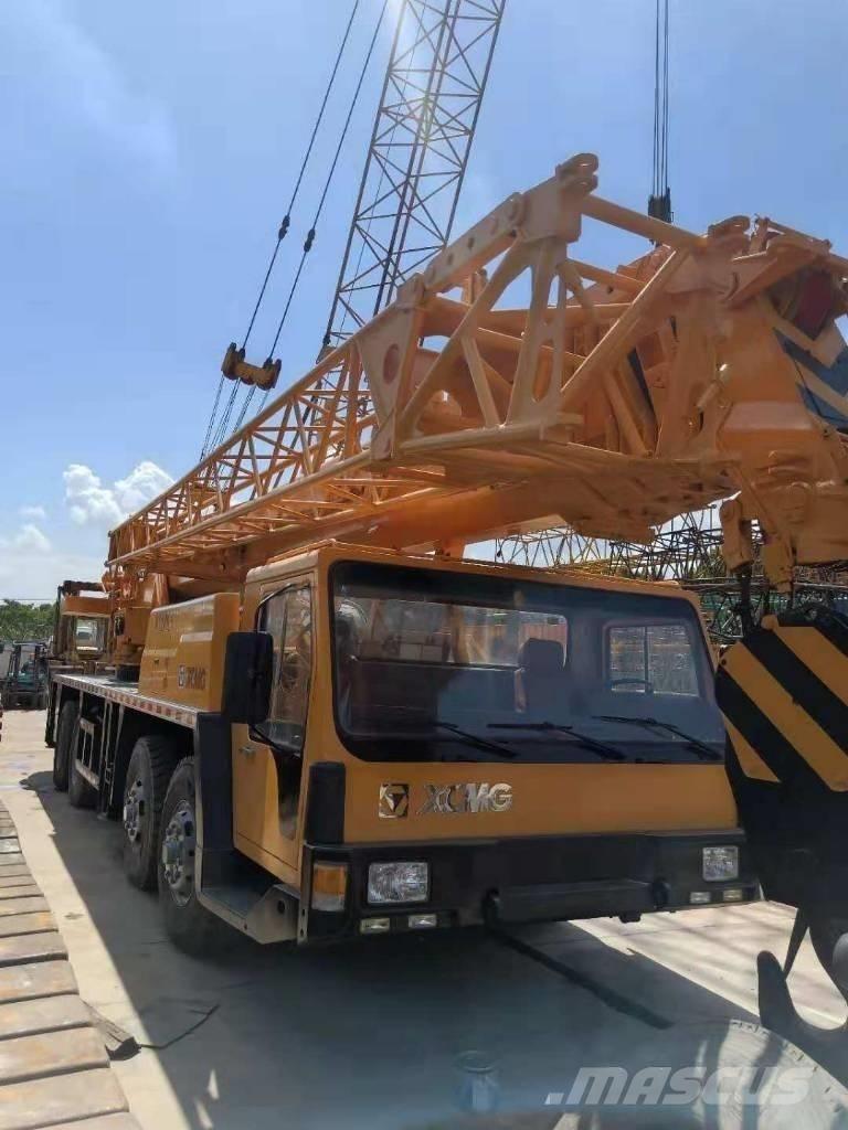 XCMG 50 Γερανοί με ερπύστριες
