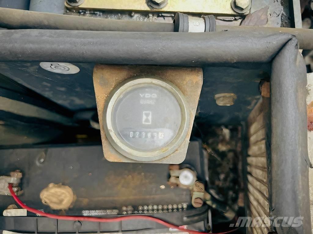 Bomag BW 100 AD-3 Οδοστρωτήρες διπλού κυλίνδρου