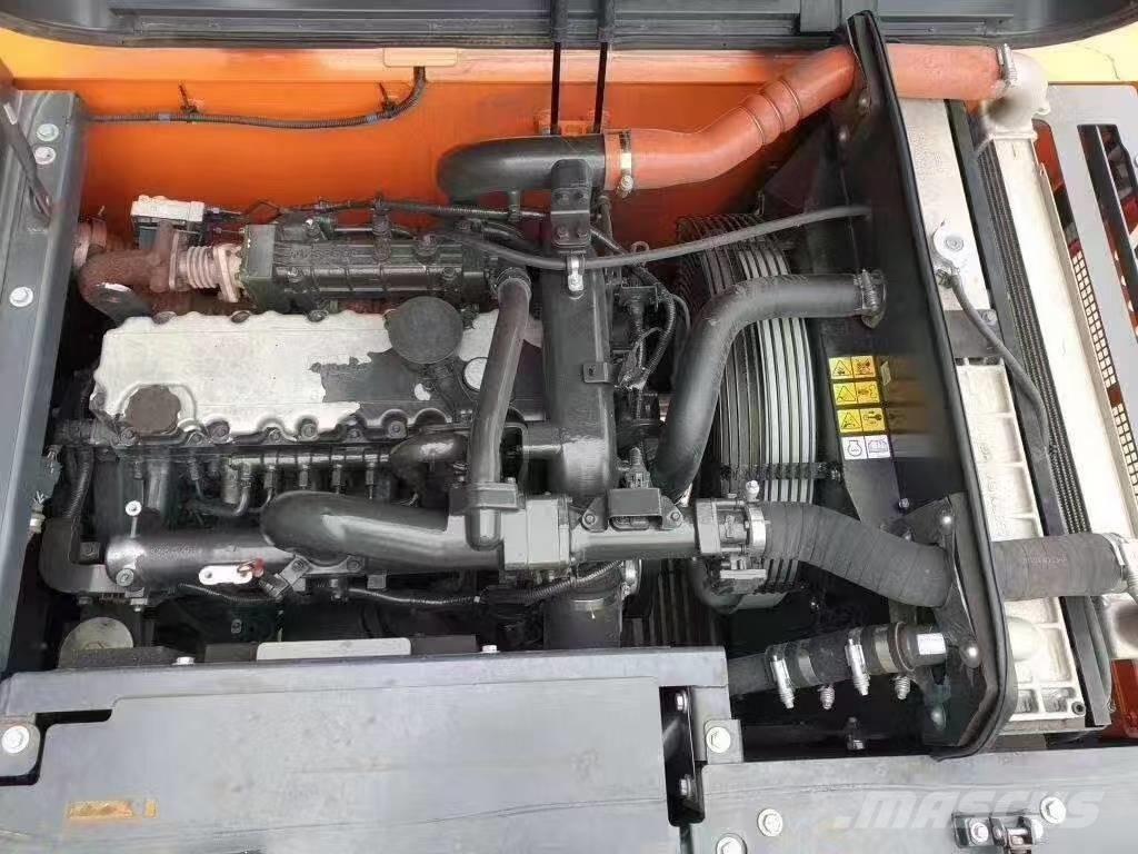 Doosan DX 225 LC Εκσκαφείς με ερπύστριες