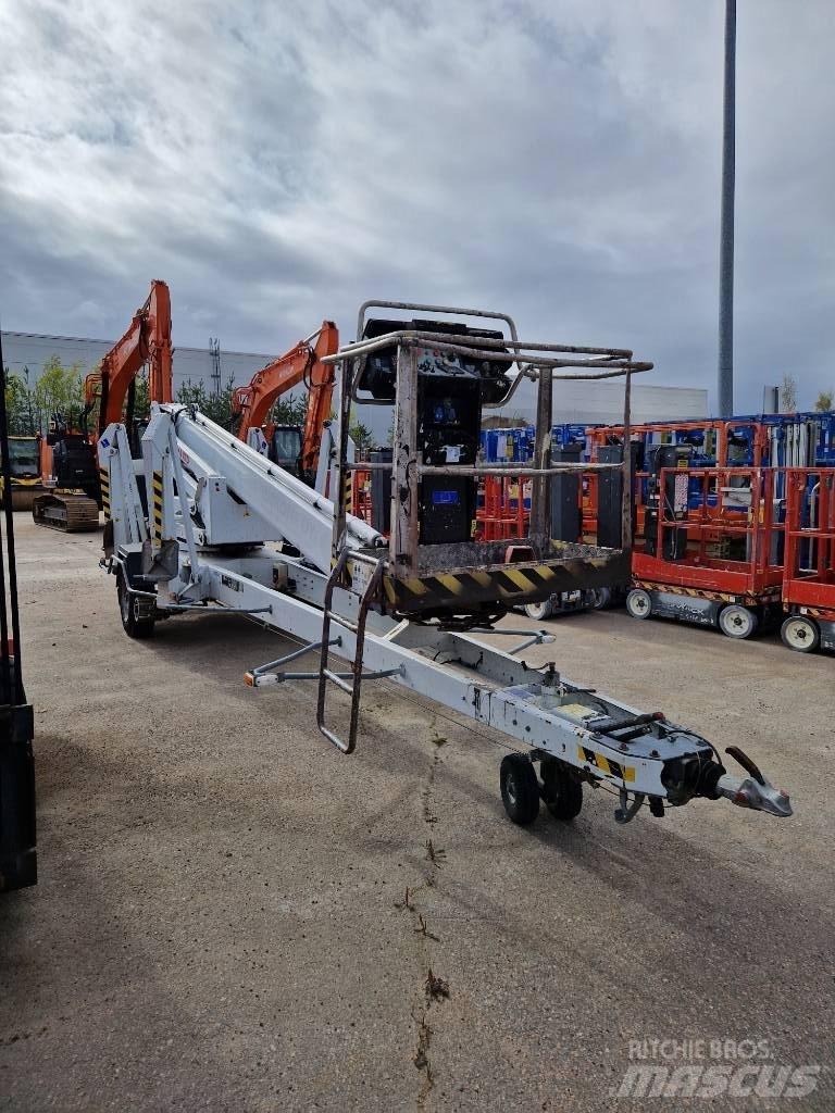 Dino 260 XTD Εναέριες πλατφόρμες τοποθετημένες σε ρυμούλκα