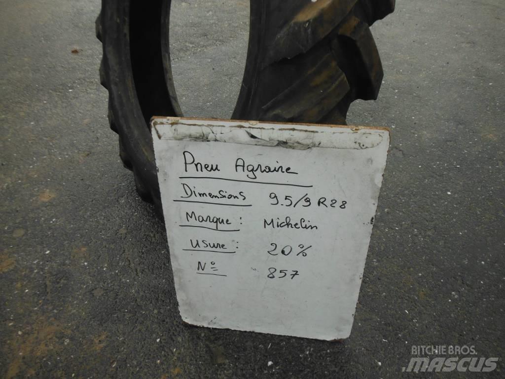 Michelin 9.5/9R28 Ελαστικά και ζάντες