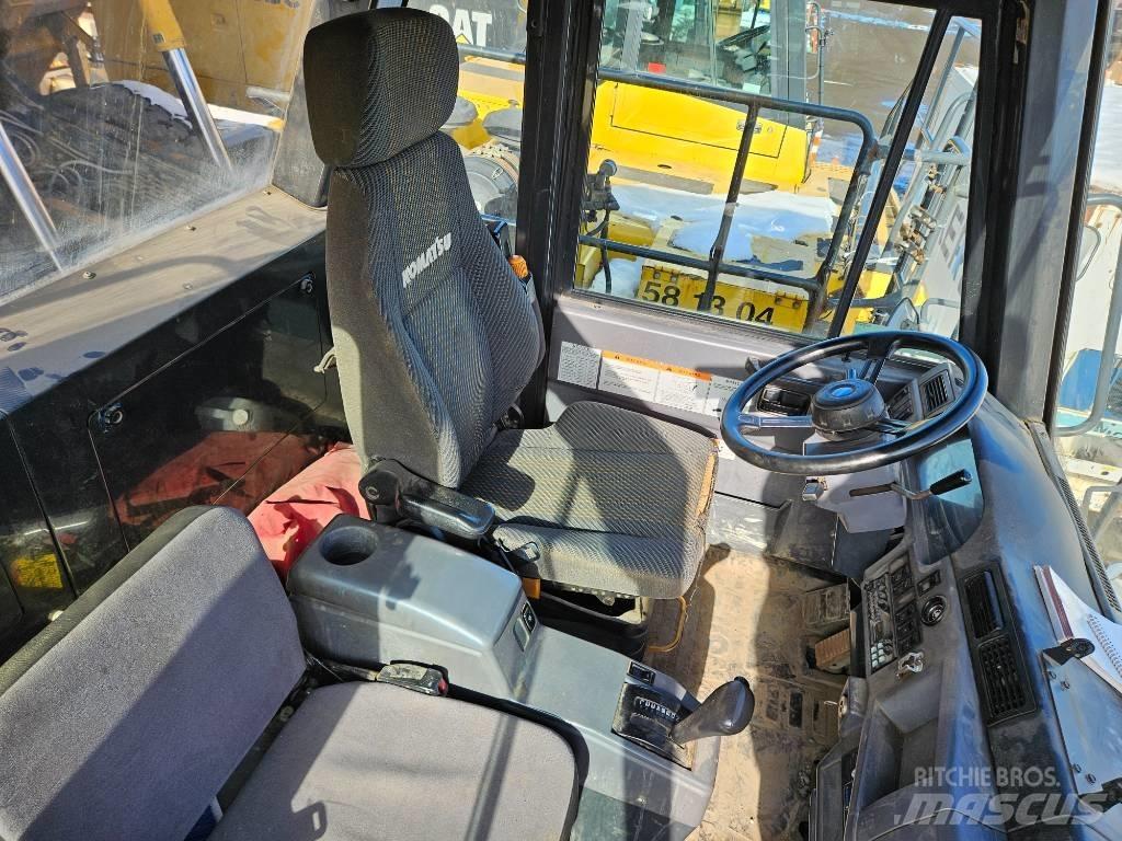Komatsu HD465-7EO Dumpers εργοταξίου