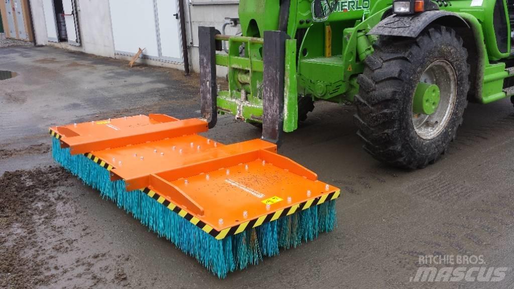 M3 Broom Sweeper SI Σκούπες