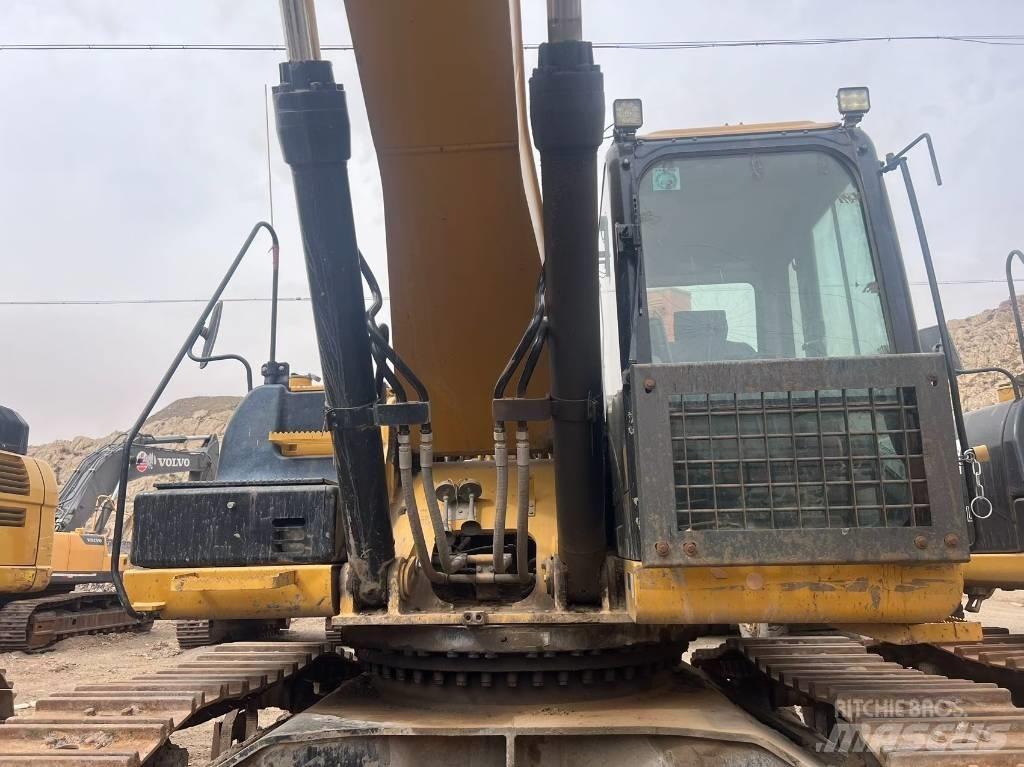 CAT 340 Εκσκαφείς με ερπύστριες