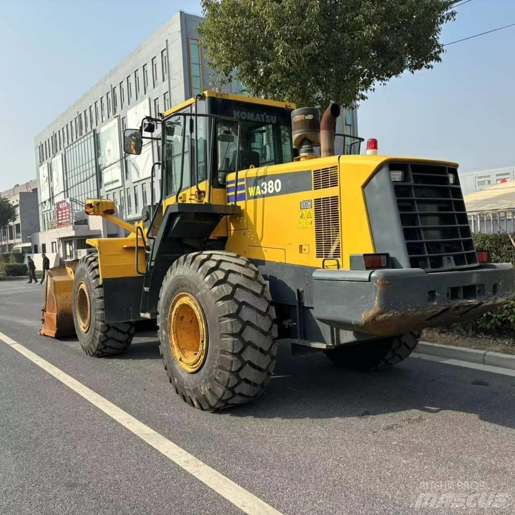Komatsu 380-6 Φορτωτές με λάστιχα (Τροχοφόροι)