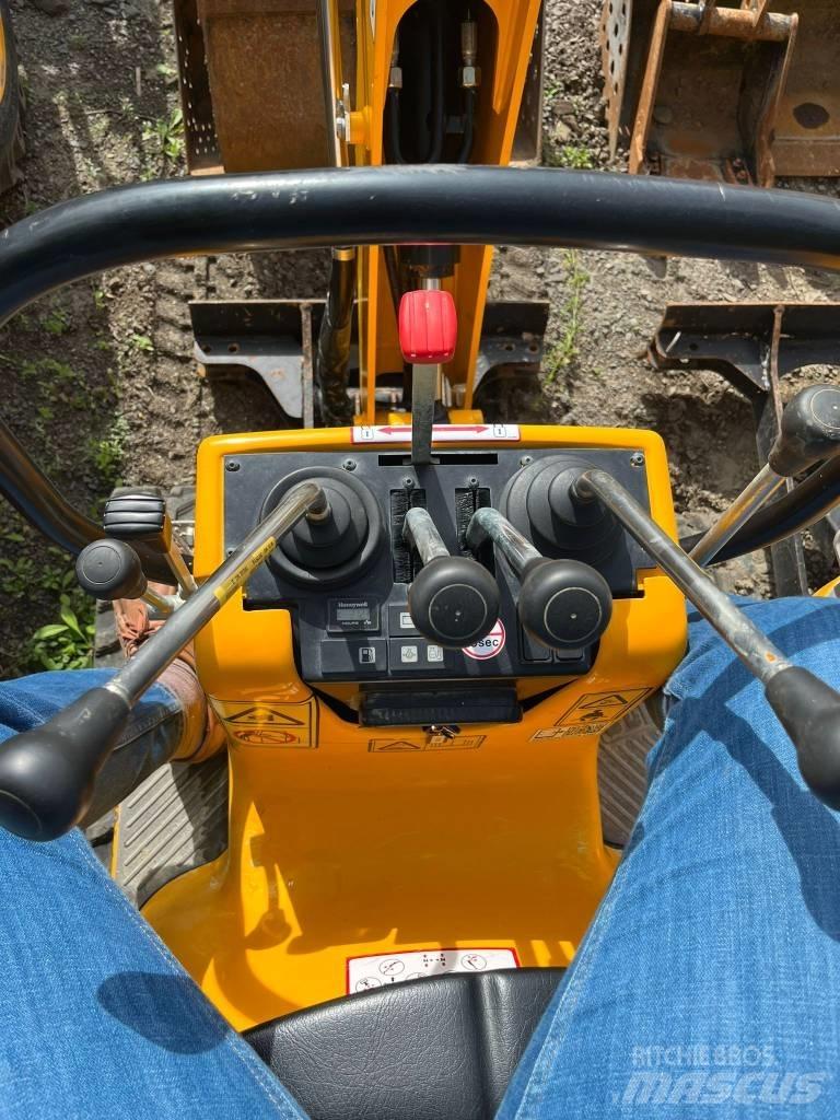 JCB 8008 CTS Εκσκαφάκι (διαβολάκι) < 7t