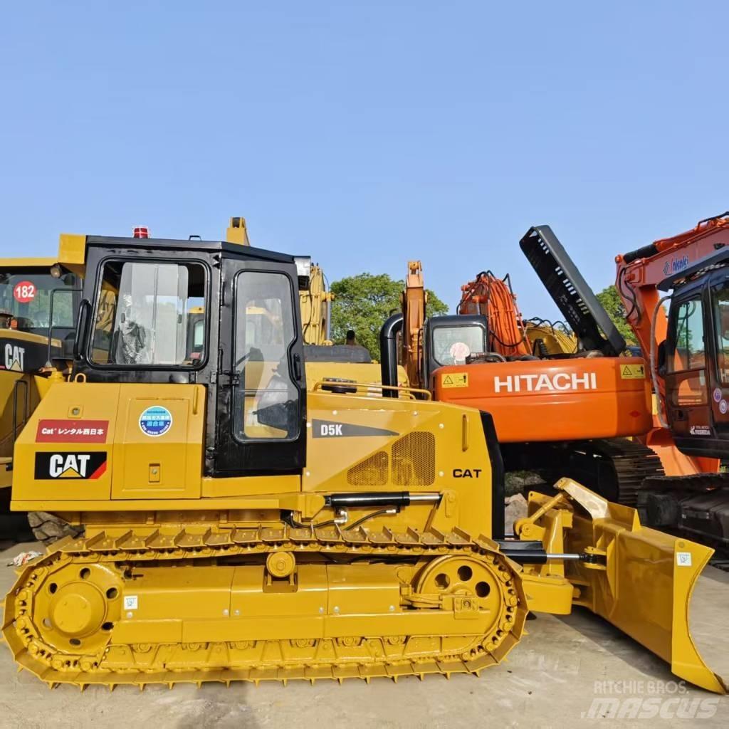 CAT D 5 K Μπουλντόζες με ερπύστριες